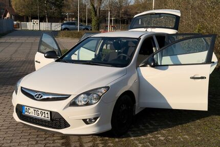 Hyundai i30 144.700 km 4.599 &euro; Aachen 52072