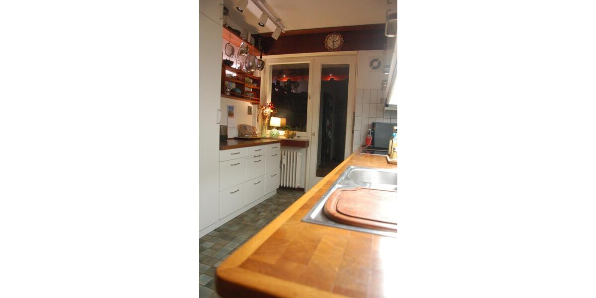 Hochparterre Aachen Aachen-Mitte - 5 Zimmer, 125 m&sup2;, 1.800&euro; | Angebot:25170751