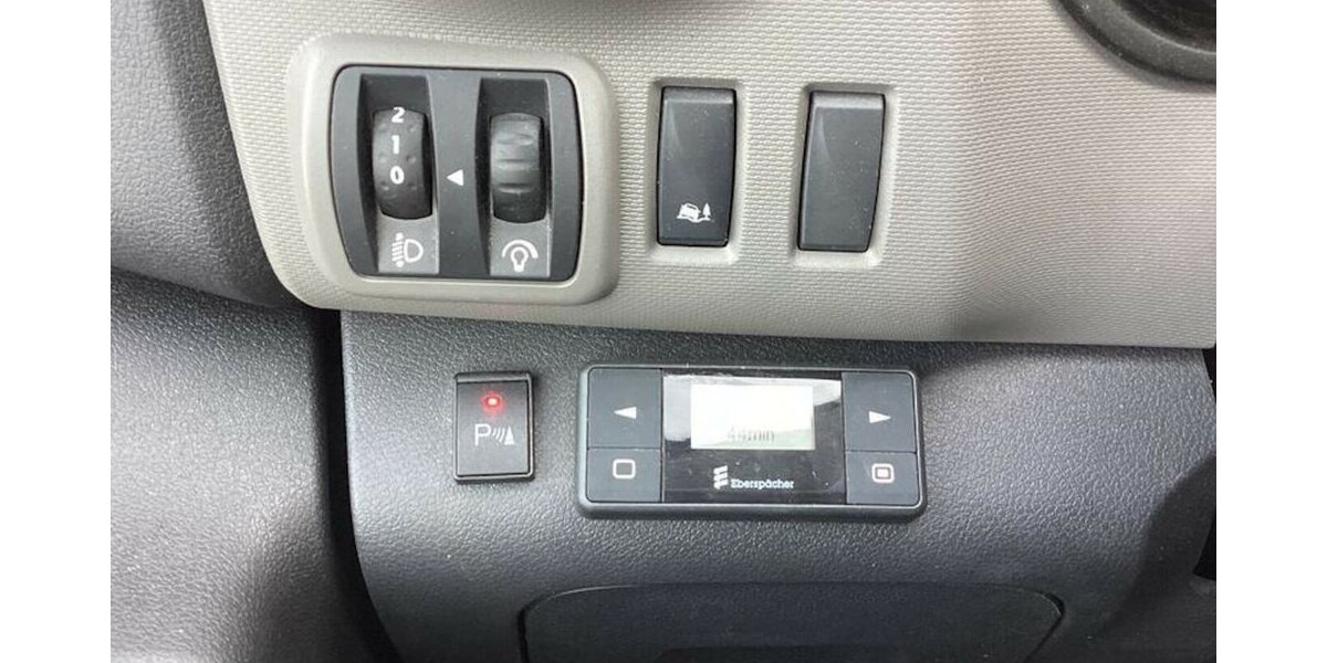 Renault Trafic L2H1 Navi Klima Standh Temp PDC Regale E6 100.000 km 14.250 &euro; Erftstadt 50374