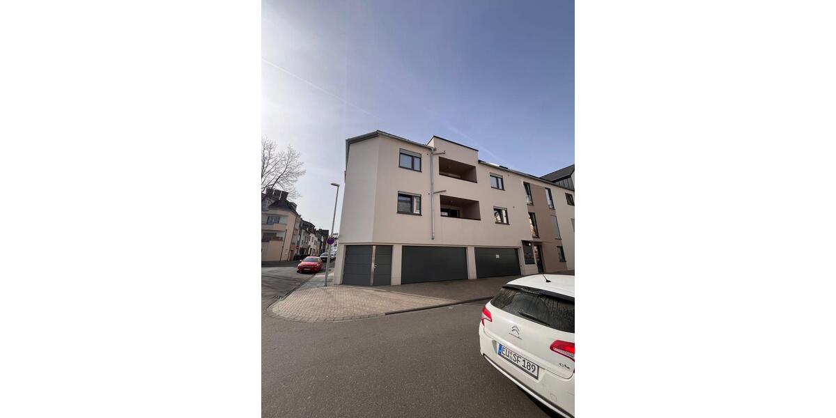 Erdgeschoßwohnung Mechernich - 1 Zimmer, 100 m&sup2;, 1.490&euro; | Angebot:25448212