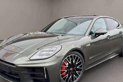 Porsche Panamera 8.000 km 151.500 &euro; Aachen 52068