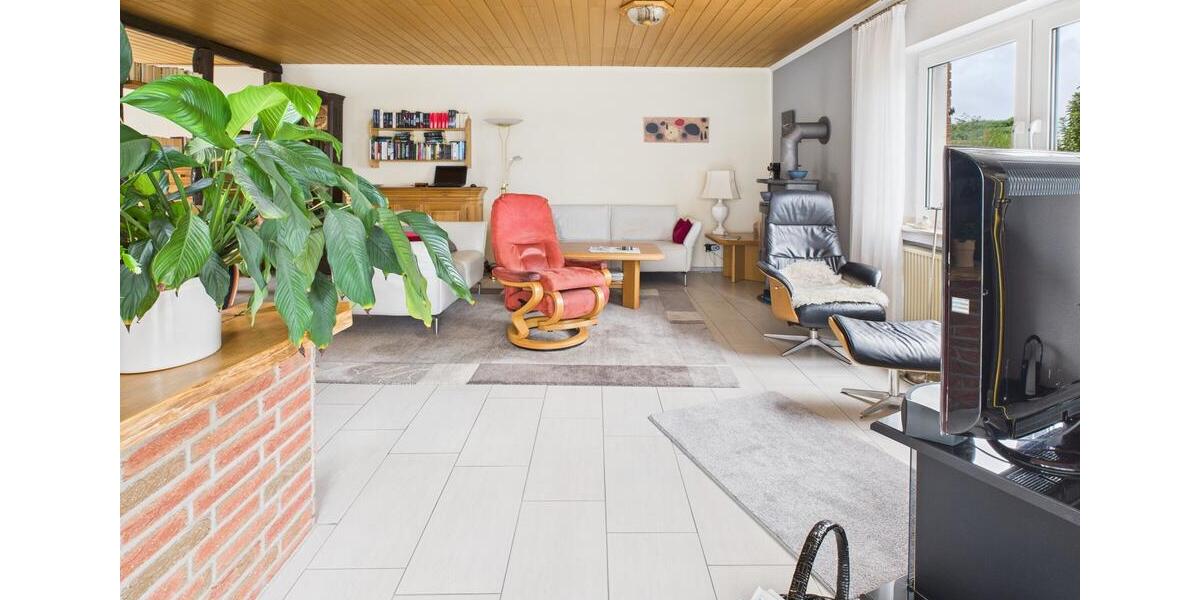 Einfamilienhaus Zülpich - 3 Zimmer, 140 m&sup2;, 1.395&euro; | Angebot:25884893