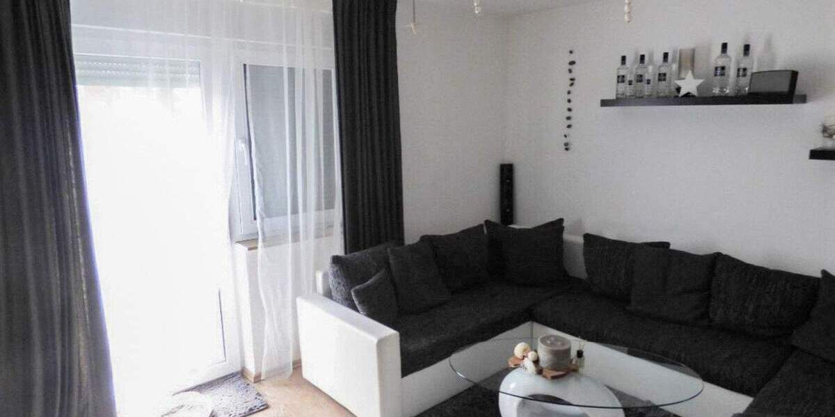 Mehrfamilienhaus, Wohnhaus Übach-Palenberg / Marienberg Marienberg - 4 Zimmer, 103 m&sup2;, 185.000&euro; | Angebot:25776336