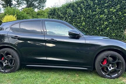 Alfa Romeo Stelvio 41.500 km 37.499 &euro; Würselen 52146