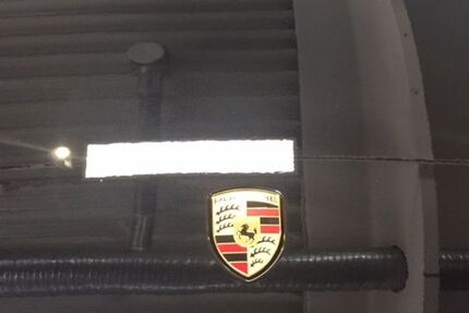 Porsche 992 2.698 km 295.900 &euro; Eschweiler 52249