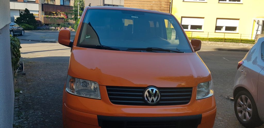 VW T5 Transporter 331.562 km 6.340 &euro; Brühl 50321