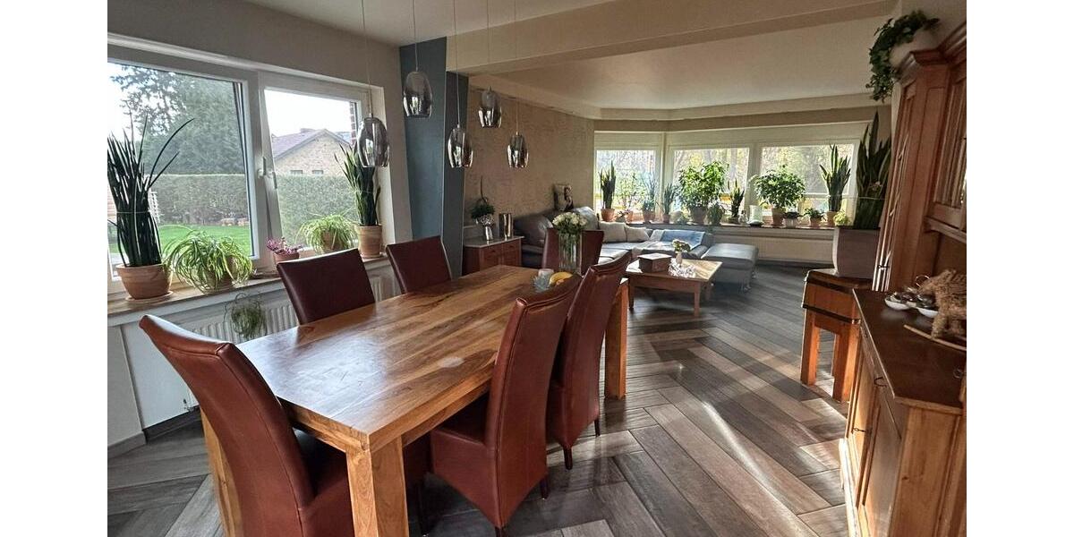 Einfamilienhaus Jülich - 6.5 Zimmer, 215 m&sup2;, 659.000&euro; | Angebot:25406846