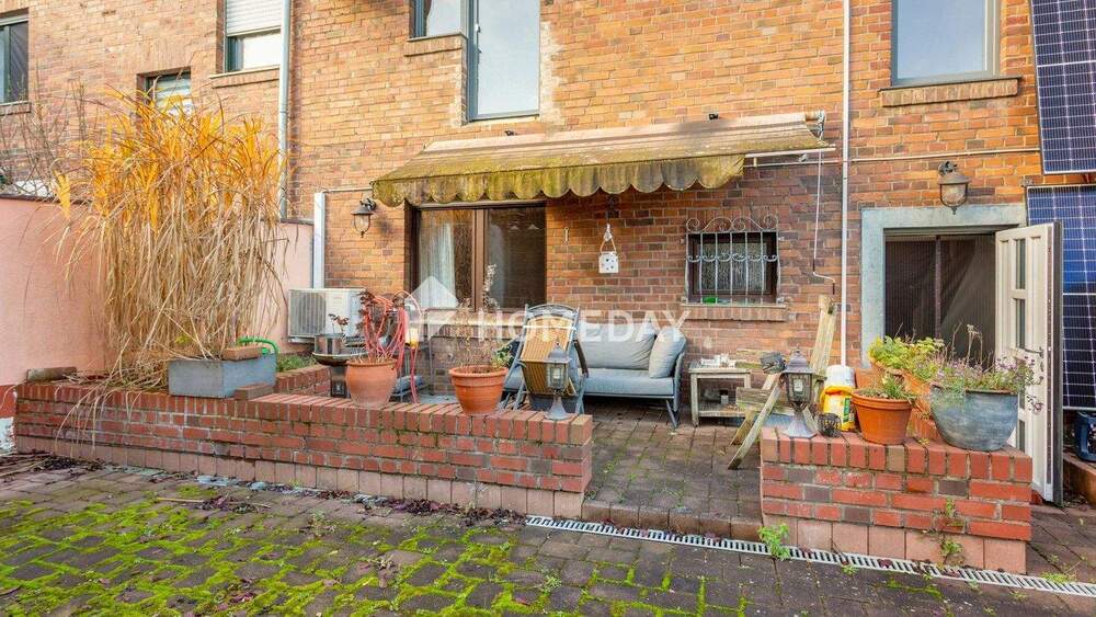 Reihenmittelhaus Erftstadt Gymnich - 5 Zimmer, 143 m&sup2;, 299.900&euro; | Angebot:25740038