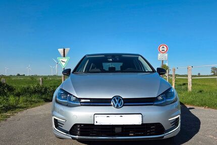 VW Golf 84.890 km 14.700 &euro; Aachen 52074
