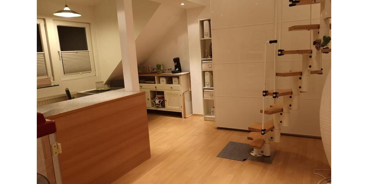 Dachgeschoßwohnung Aachen Aachen-Mitte - 2 Zimmer, 55 m&sup2;, 850&euro; | Angebot:25853549