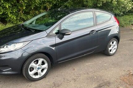 Ford Fiesta 132.400 km 2.998 &euro; Frechen 50226