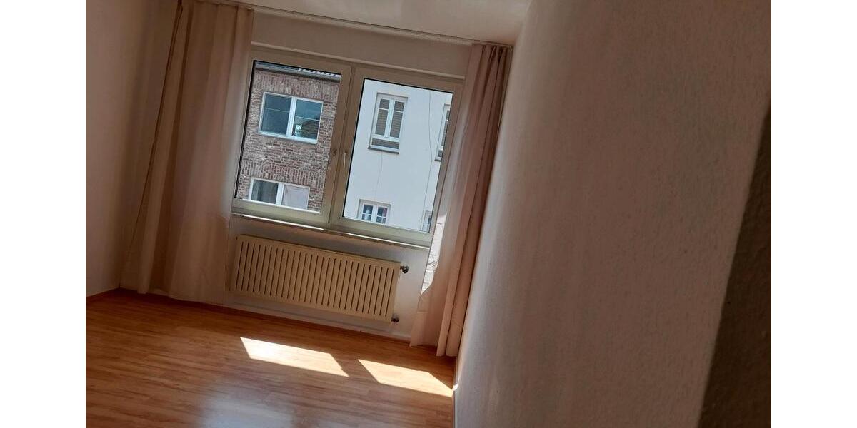 Etagenwohnung Aachen Aachen-Mitte - 2 Zimmer, 38 m&sup2;, 700&euro; | Angebot:26639563