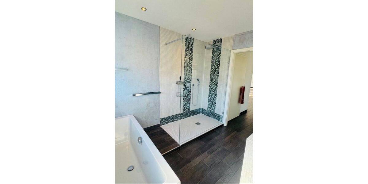 Etagenwohnung Euskirchen Innenstadt - 4 Zimmer, 134 m&sup2;, 375.000&euro; | Angebot:26672878