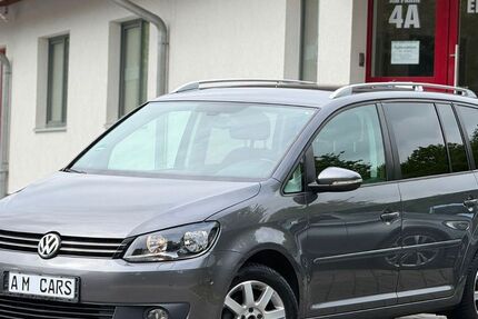 VW Touran 211.200 km 7.450 &euro; Langerwehe 52379