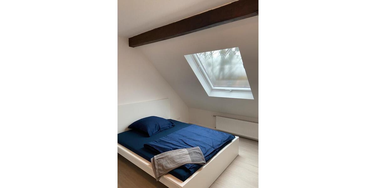 Dachgeschoßwohnung Aachen Aachen-Mitte - 4 Zimmer, 75 m&sup2;, 1.400&euro; | Angebot:25944879