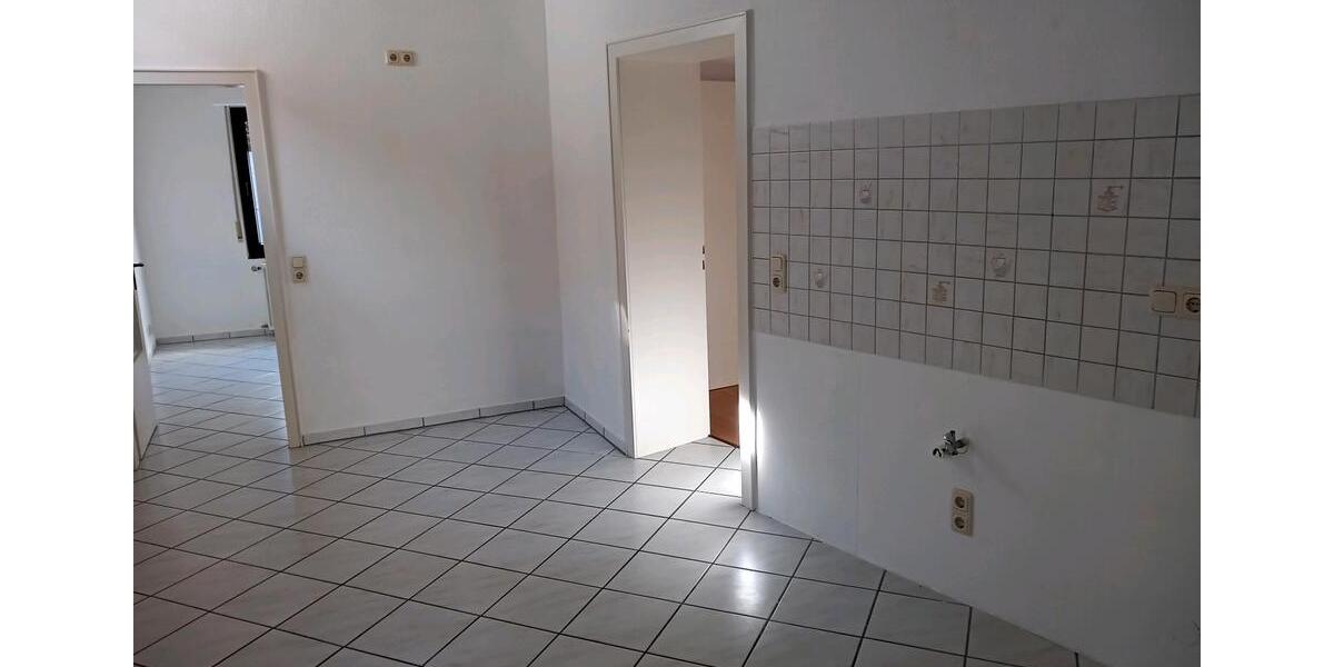 Erdgeschoßwohnung Würselen - 2 Zimmer, 68 m&sup2;, 530&euro; | Angebot:26020365
