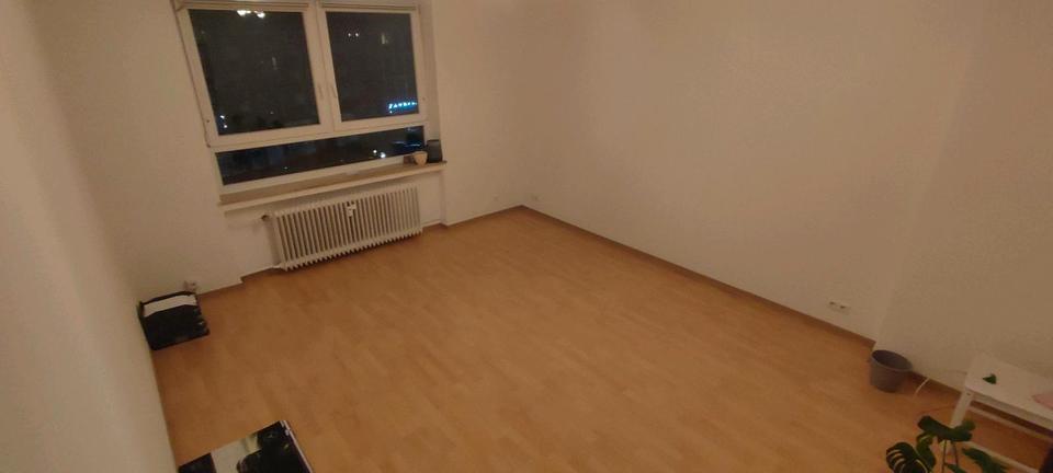 Etagenwohnung Aachen Aachen-Mitte - 1 Zimmer, 20 m&sup2;, 485&euro; | Angebot:25221243