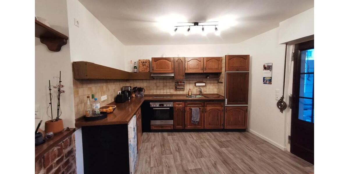 Etagenwohnung Euskirchen - 1.5 Zimmer, 65 m&sup2;, 610&euro; | Angebot:26613527