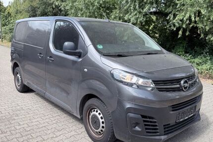 Opel Vivaro 64.802 km 13.899 &euro; Alsdorf 52477