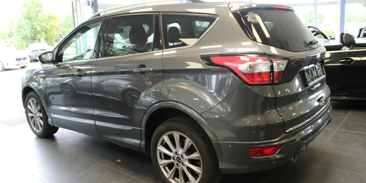 Ford Kuga 1.5 4x4 Aut. Vignale - AHK - 100.182 km 15.980 &euro; Euskirchen 53881