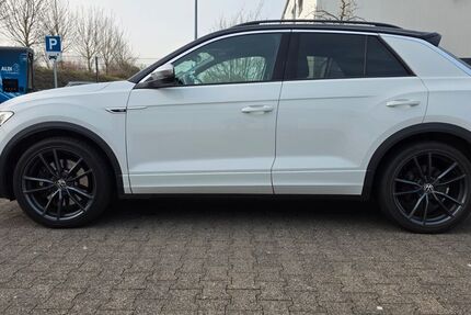 VW T-Roc 63.000 km 27.000 &euro; Aachen 52078