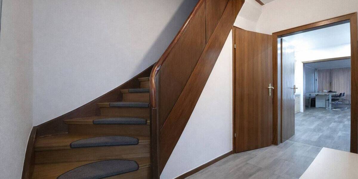 Einfamilienhaus Euskirchen Innenstadt - 6 Zimmer, 140 m&sup2;, 349.000&euro; | Angebot:25932305