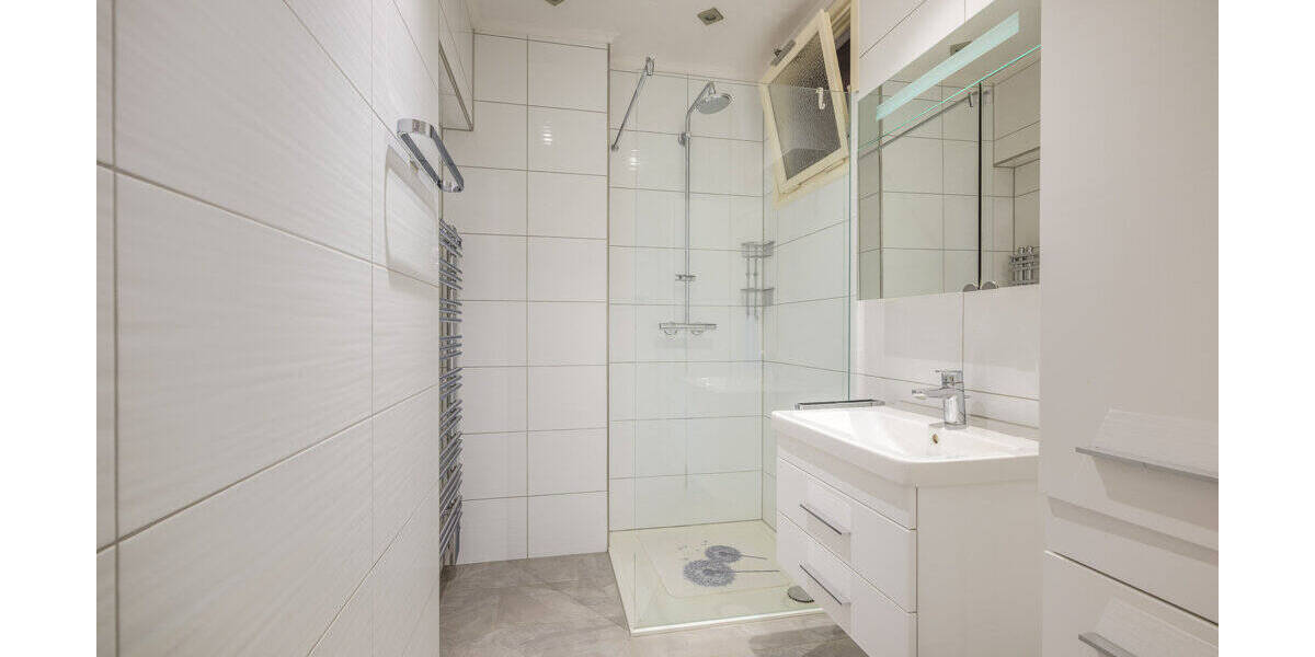 Einfamilienhaus Aachen Aachen-Mitte - 1 Zimmer, 375 m&sup2;, 1.099.000&euro; | Angebot:26411042