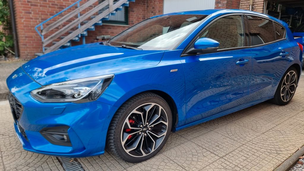 Ford Focus 66.500 km 13.900 &euro; Bedburg 50181