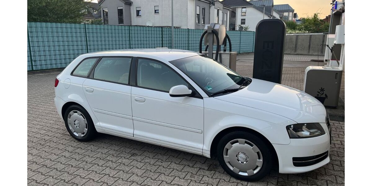 Audi A3 137.000 km 5.500 &euro; Herzogenrath 52134