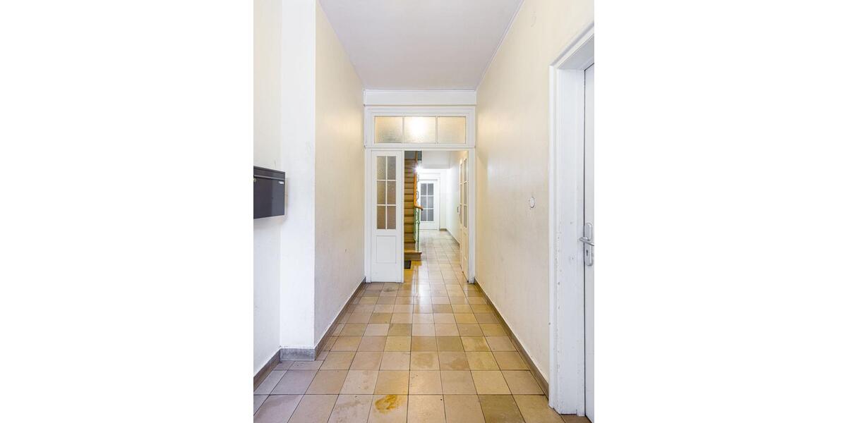 Dachgeschoßwohnung Aachen Aachen-Mitte - 2 Zimmer, 67 m&sup2;, 750&euro; | Angebot:25257699