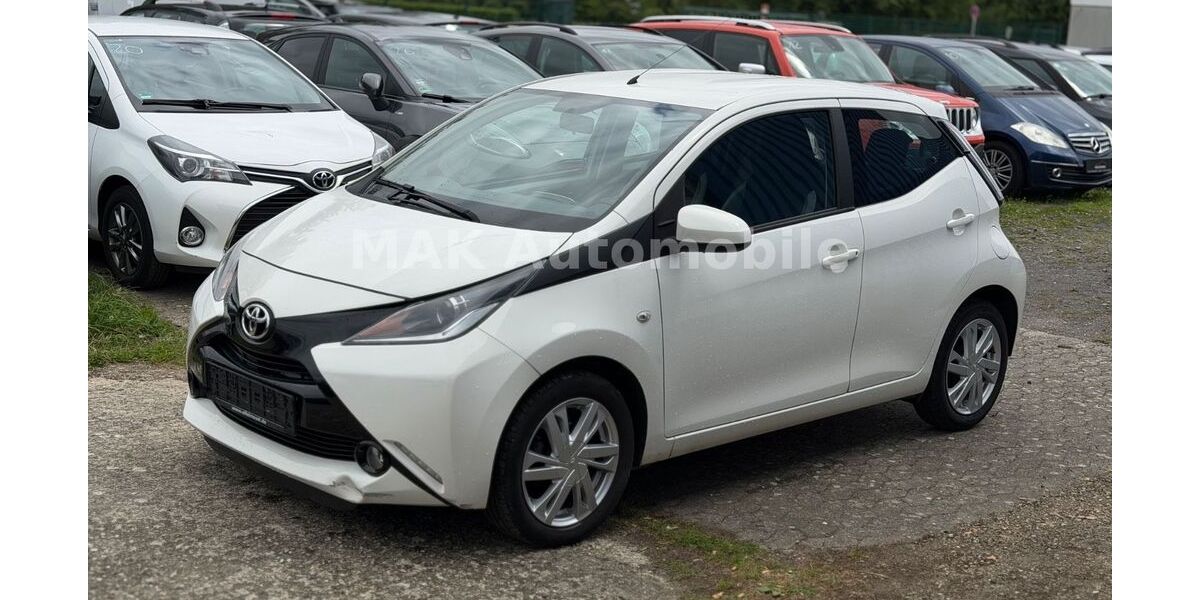 Toyota Aygo (X) 101.000 km 6.699 &euro; Euskirchen 53879