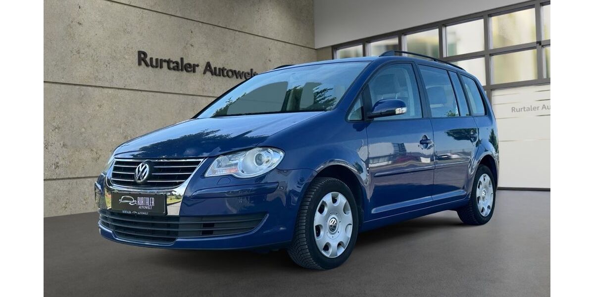 VW Touran 93.000 km 7.499 &euro; Jülich 52428