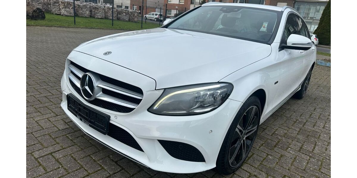Mercedes-Benz C 300 85.000 km 22.499 &euro; würselen 52146