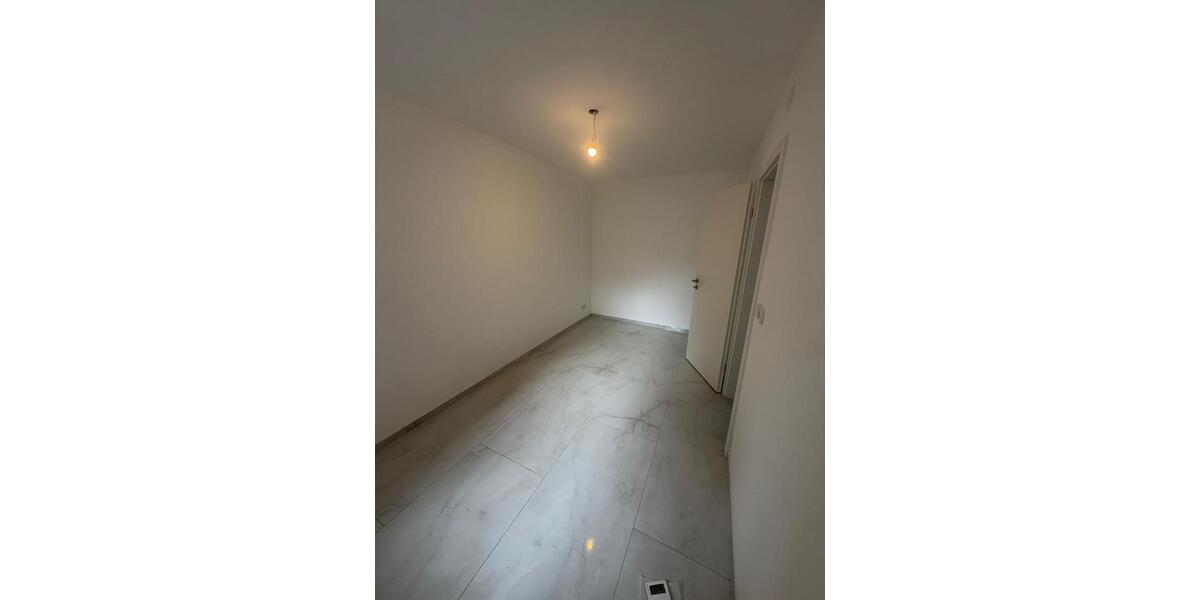 Etagenwohnung Frechen - 3 Zimmer, 112 m&sup2;, 1.570&euro; | Angebot:26021469