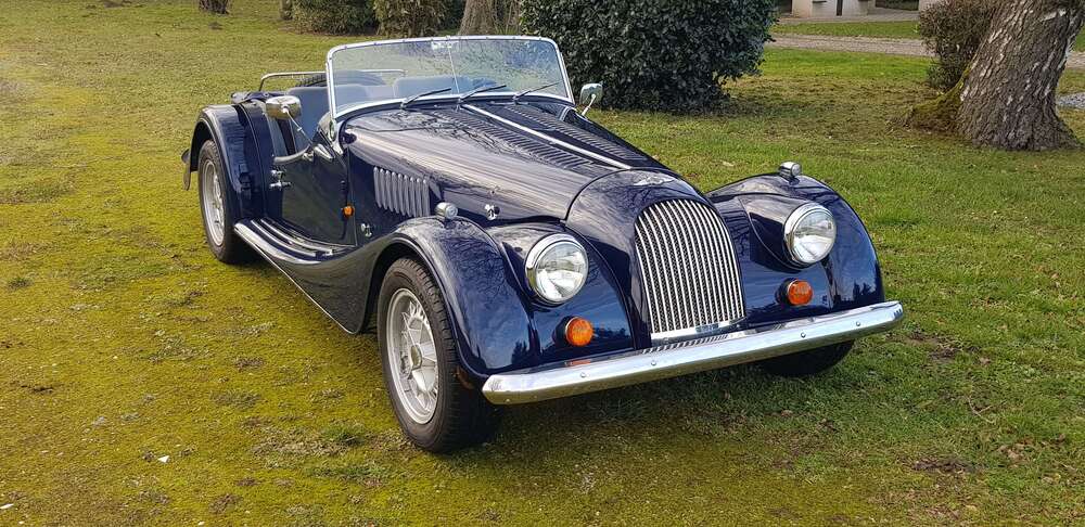 Morgan Plus 8 87.180 km 63.900 &euro; Titz 52445