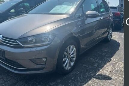 VW Golf Sportsvan 51.200 km 14.899 &euro; Erftstadt 50374