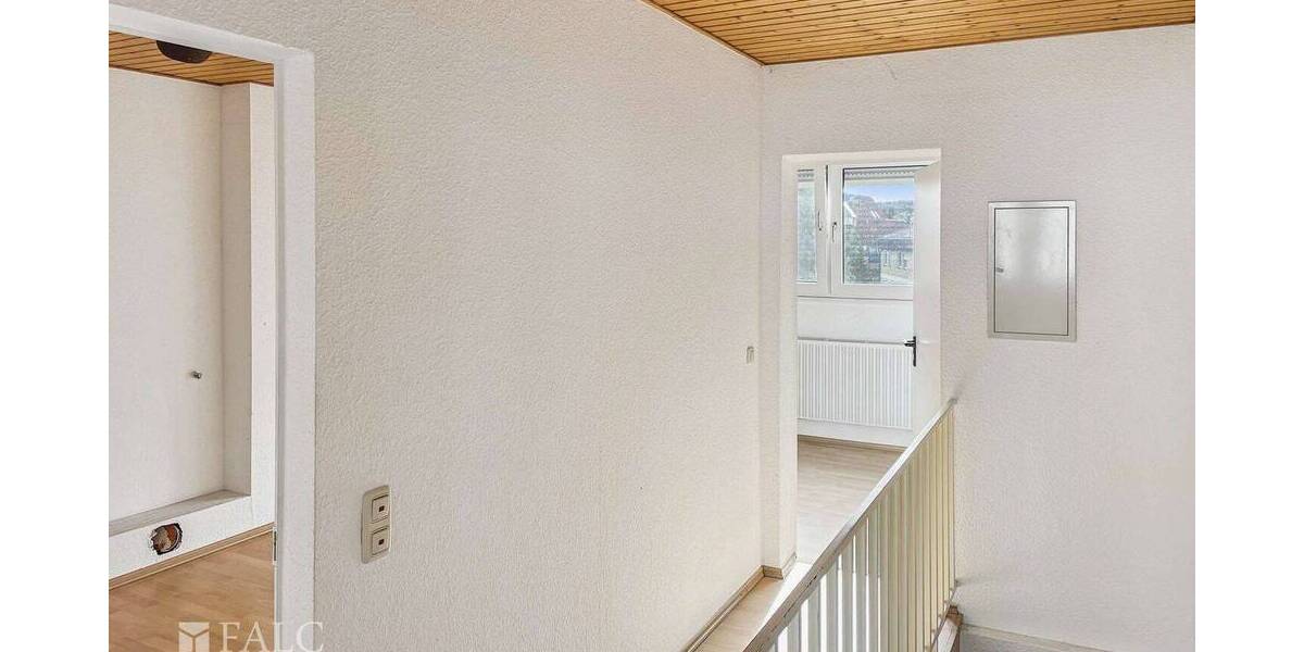 Mehrfamilienhaus, Wohnhaus Eschweiler - 8 Zimmer, 250 m&sup2;, 449.000&euro; | Angebot:25742783