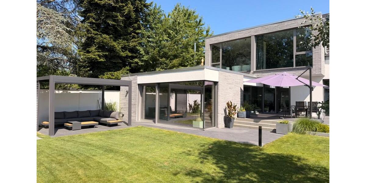 Einfamilienhaus Jülich - 8 Zimmer, 260 m&sup2;, 880.000&euro; | Angebot:26988876
