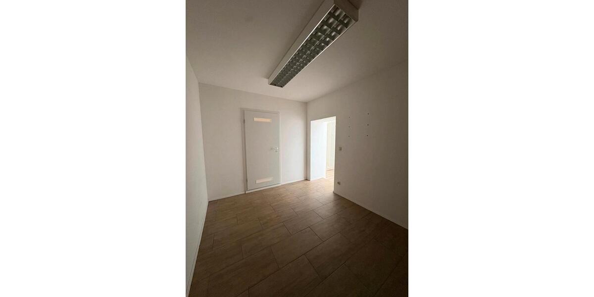 Gewerbeobjekt Eschweiler - 1.200&euro; | Angebot:25126992