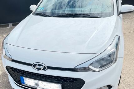 Hyundai i20 135.142 km 5.600 &euro; Aachen 52080