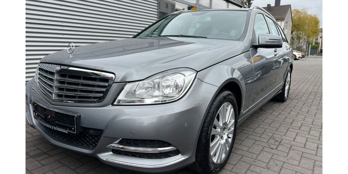 Mercedes-Benz C 180 159.675 km 10.500 &euro; Aachen 52078
