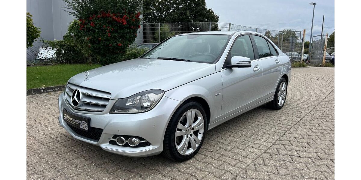 Mercedes-Benz C 200 173.000 km 10.490 &euro; Eschweiler 52249