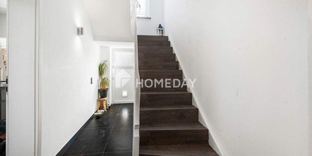 Reihenmittelhaus Würselen - 6 Zimmer, 160 m&sup2;, 399.000&euro; | Angebot:25737605