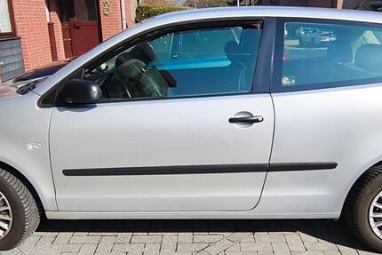 VW Polo 70.000 km 2.700 &euro; Aachen 52080
