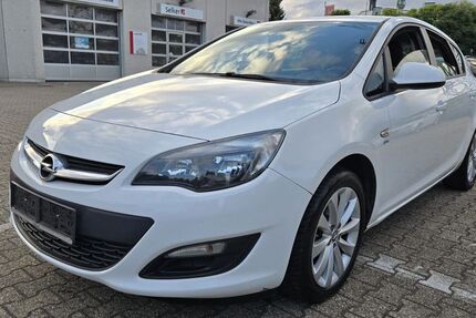 Opel Astra 104.000 km 5.800 &euro; Aachen 52070