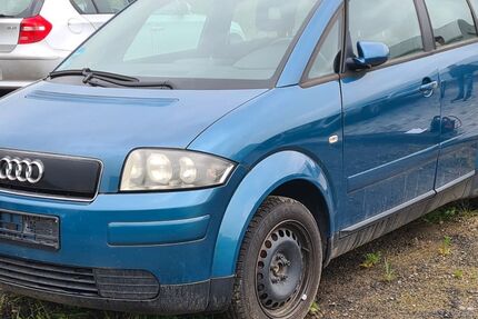 Audi A2 153.000 km 899 &euro; Jülich 52428