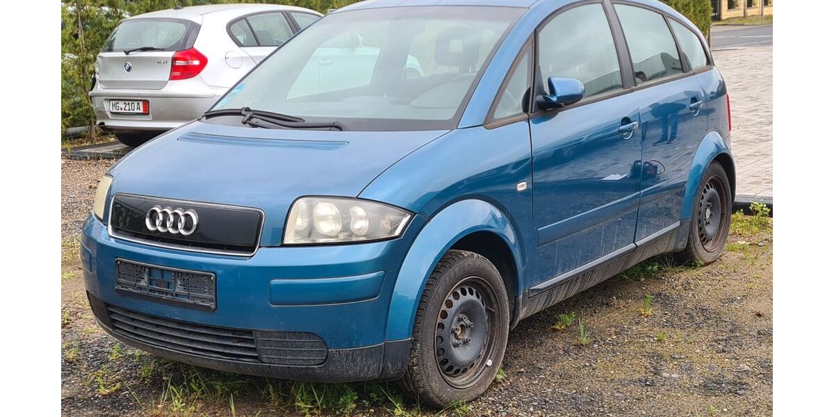 Audi A2 153.000 km 899 &euro; Jülich 52428