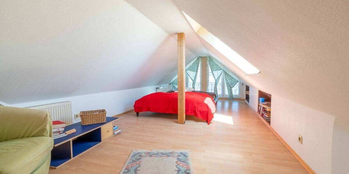 Mehrfamilienhaus, Wohnhaus Erftstadt / Bliesheim Bliesheim - 8 Zimmer, 255 m&sup2;, 769.000&euro; | Angebot:26583297