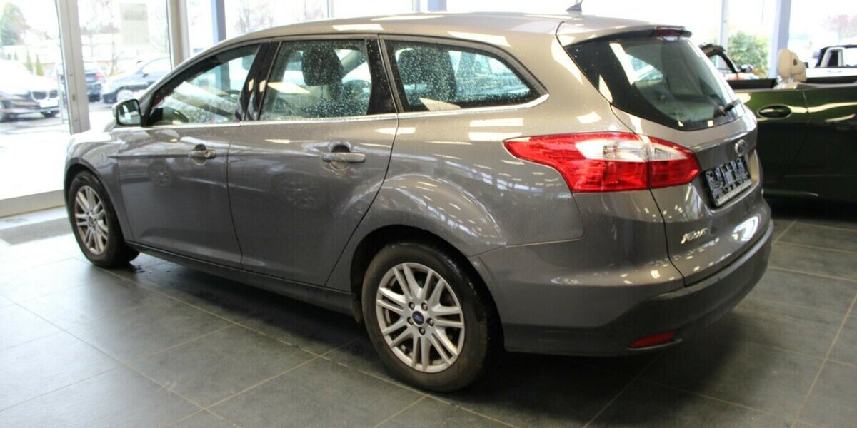 Ford Focus Turnier 1.0 EcoBoost Titanium 74.579 km 6.980 &euro; Euskirchen 53881