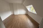 Dachgeschoßwohnung Langerwehe - 2 Zimmer, 63 m&sup2;, 670&euro; | Angebot:25844075